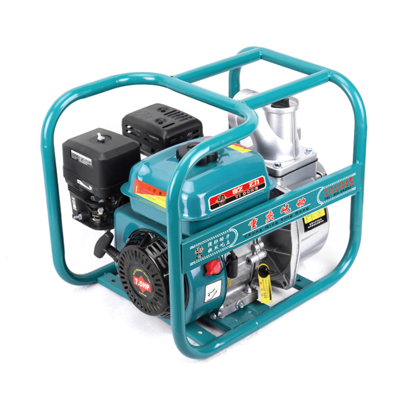 مضخة ري مياه بمحرك بنزين